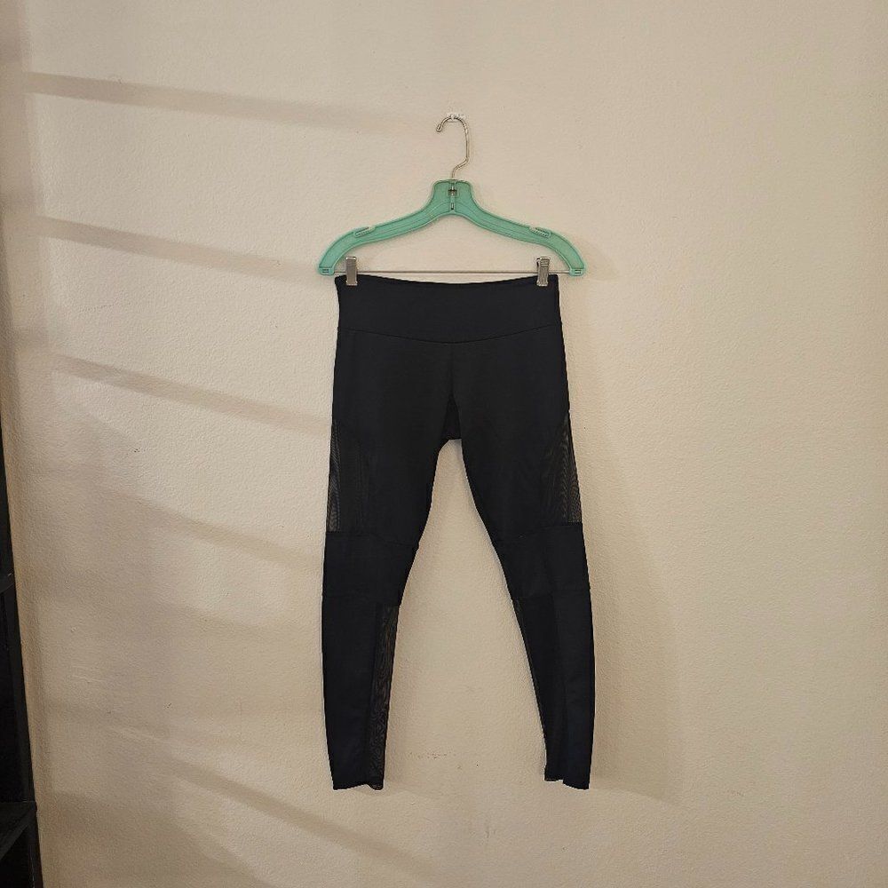 Onzie Sheer Panel Leggings Sz M/L